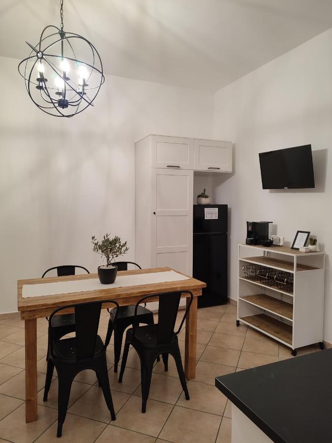 L'Oliva Contesa - La Nera Apartment Gaeta Luaran gambar