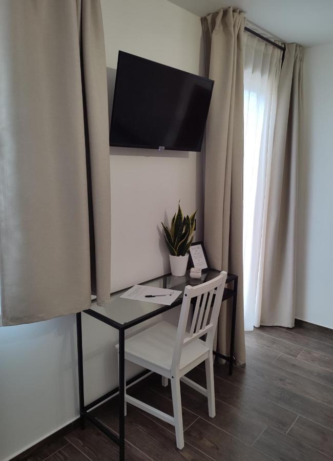L'Oliva Contesa - La Nera Apartment Gaeta Luaran gambar