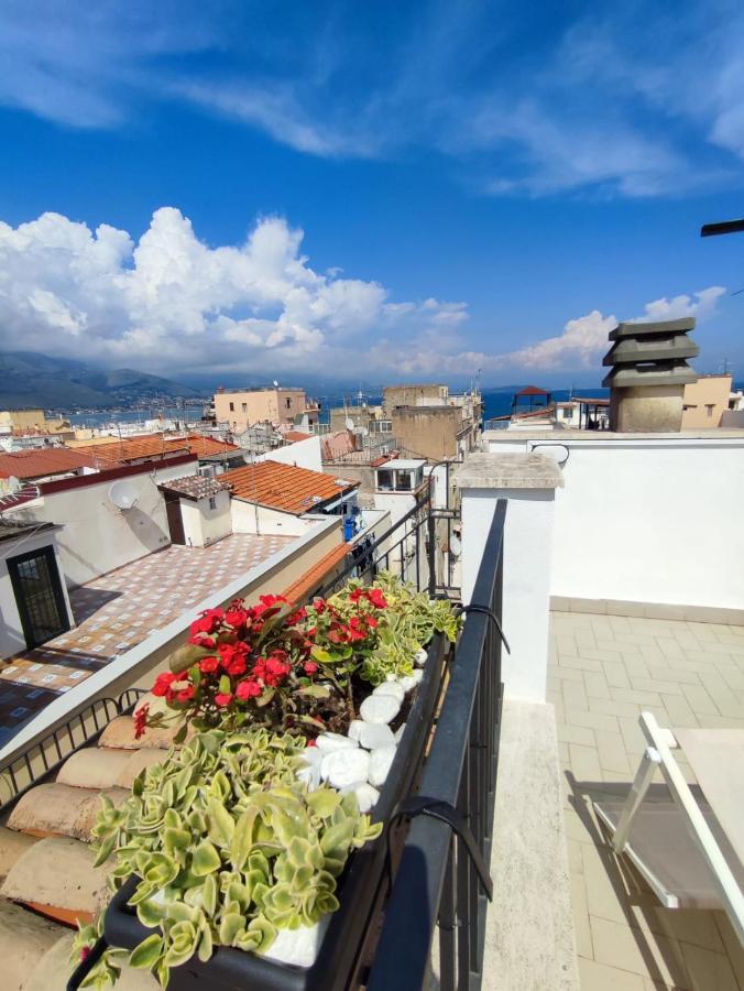 L'Oliva Contesa - La Nera Apartment Gaeta Luaran gambar