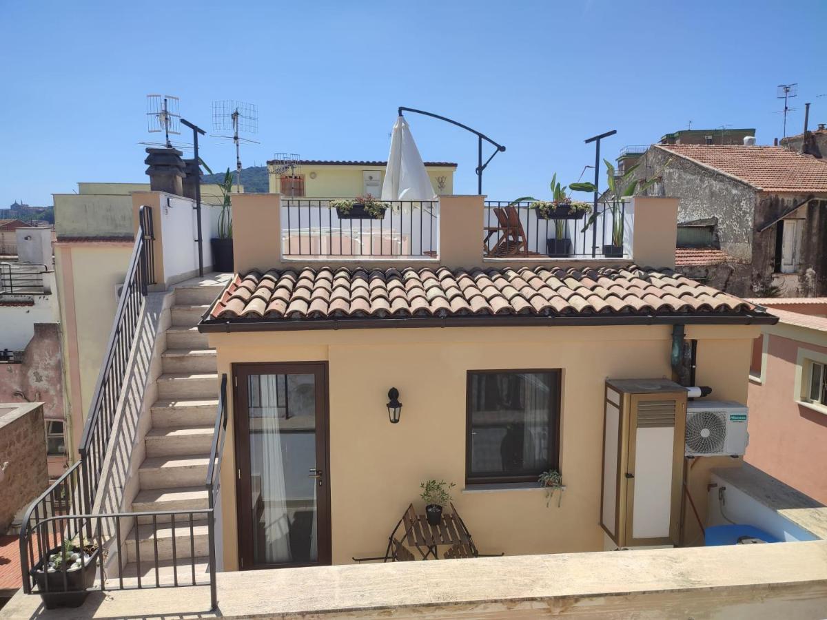 L'Oliva Contesa - La Nera Apartment Gaeta Luaran gambar